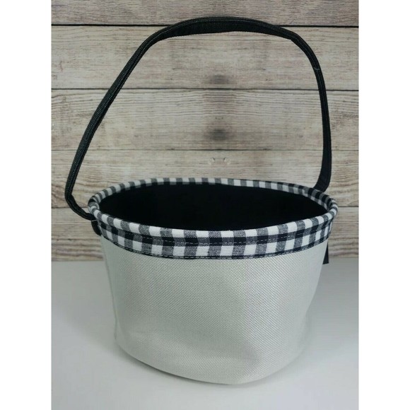 Halloween Ghost Trick-or-Treat Basket - Picture 9 of 13